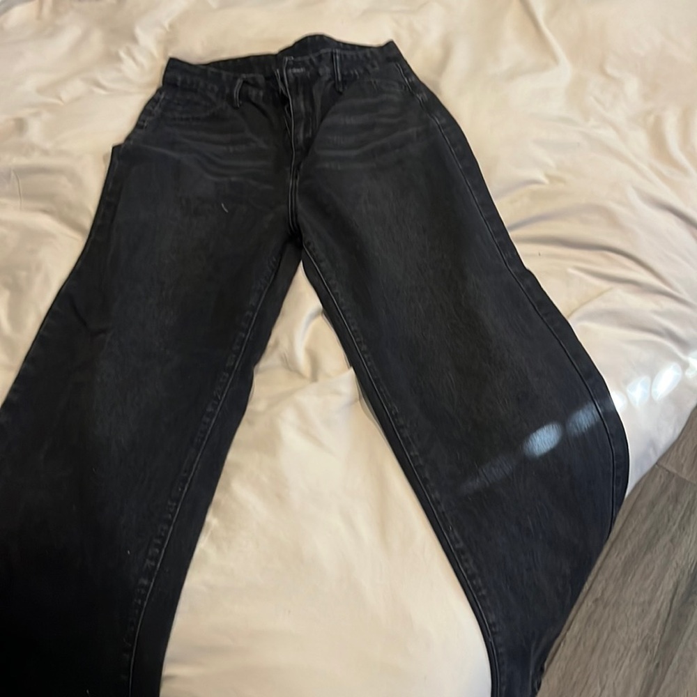 Black Jeans